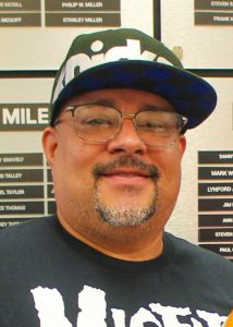 Image of Roberto R. Santana